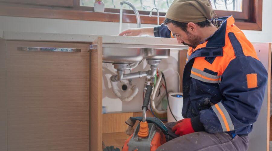 Local expert plumbing services in Ariton, AL